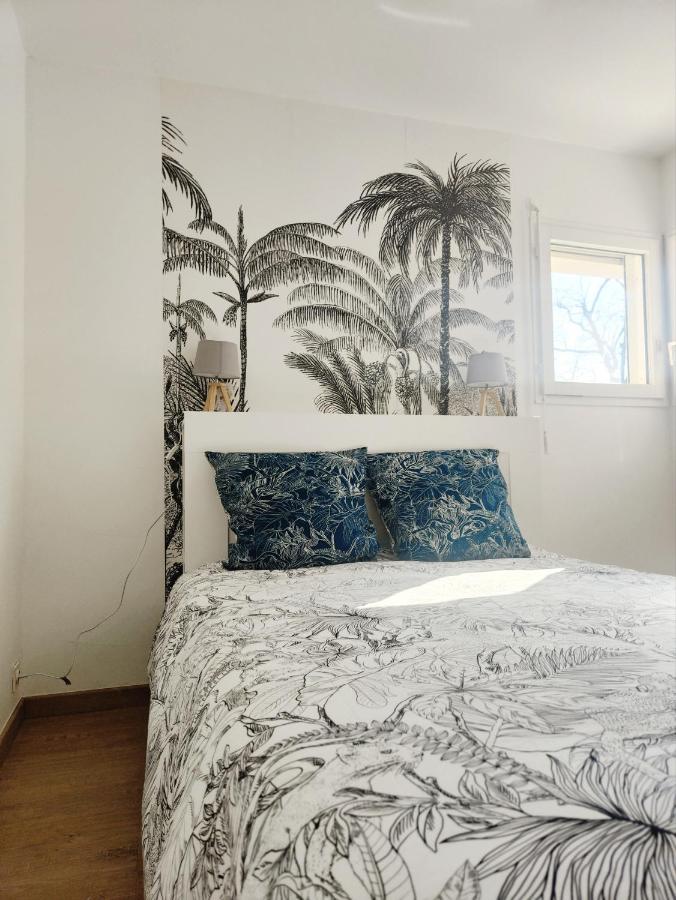 Beau Duplex Familial Avec Jardin Cloture Apartment ดูแวนน์ ภายนอก รูปภาพ