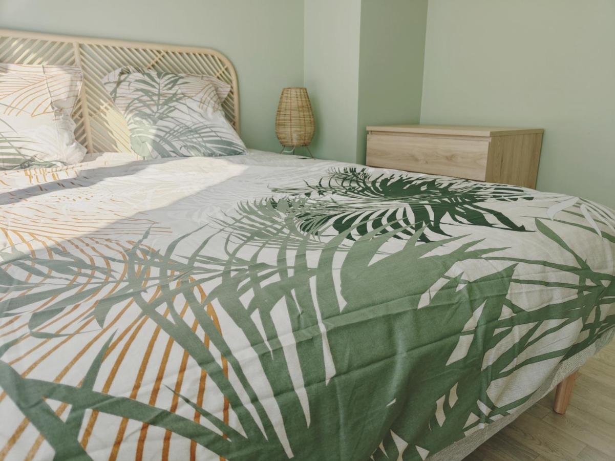 Beau Duplex Familial Avec Jardin Cloture Apartment ดูแวนน์ ภายนอก รูปภาพ